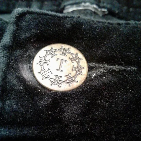 Black Thalia Sodi Velveteen Jeans Size: 1X - Picture 8 of 9